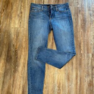 Joe’s Jeans “The Skinny” W: 28